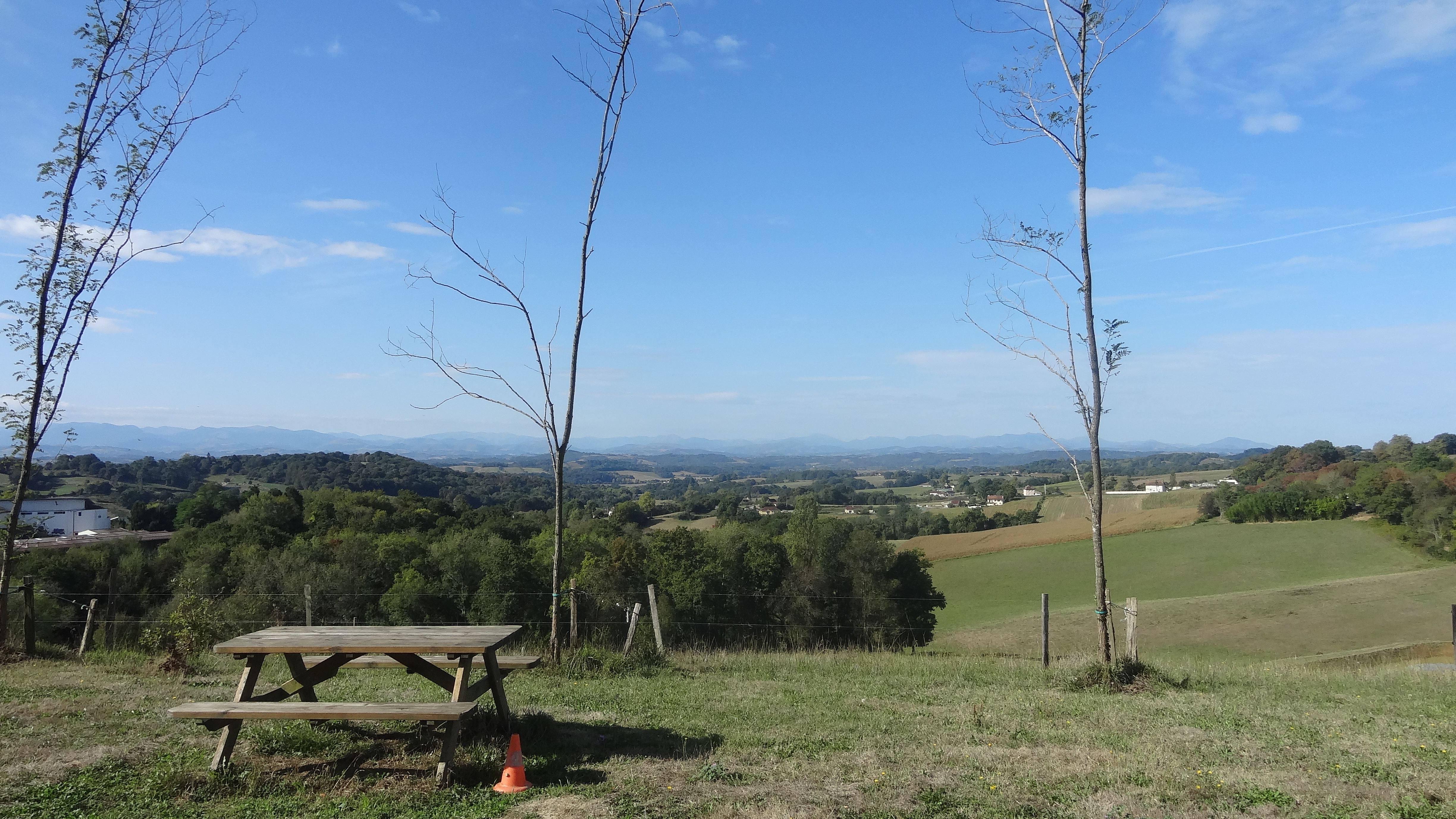 La même vue mais non panoramique