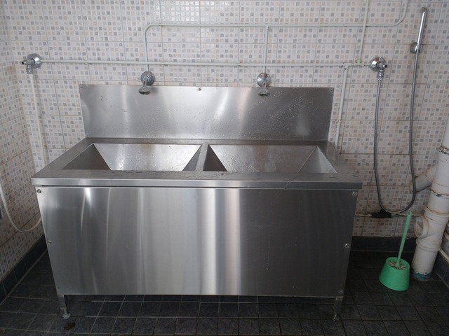 Camping Finlande vidange.jpg