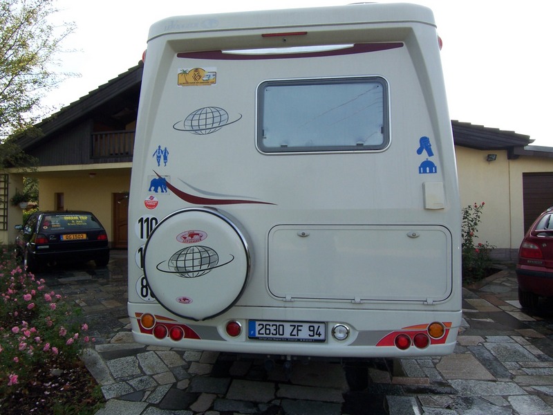 dg000_0033b.jpg